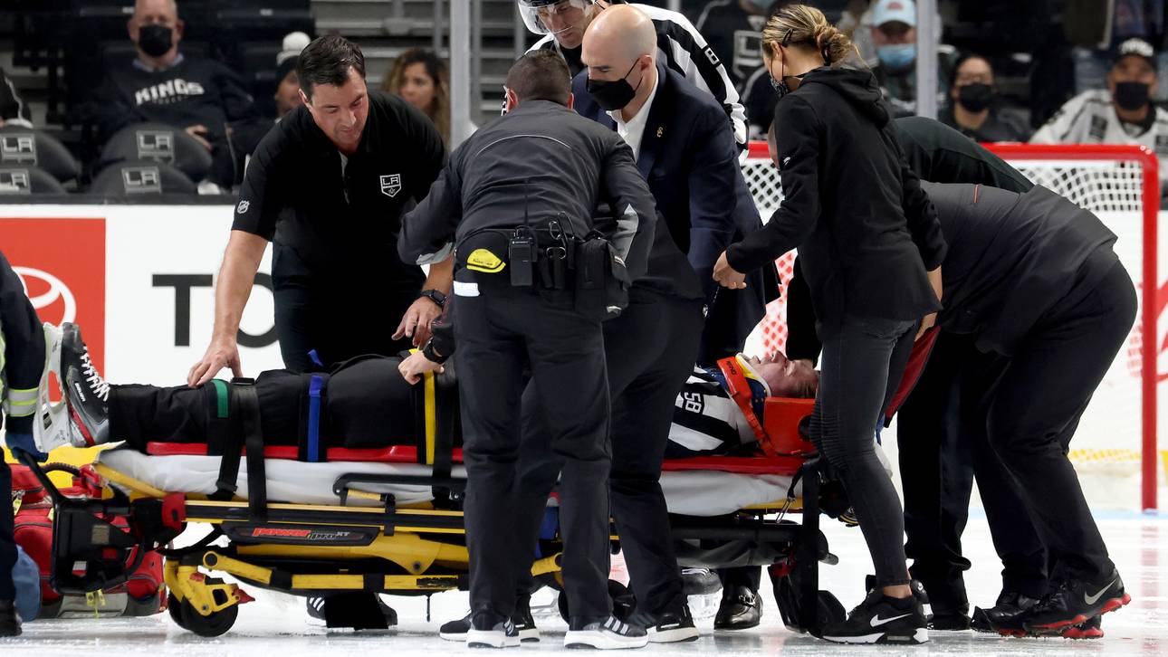 Horror-Crash von Eishockey-Schiri