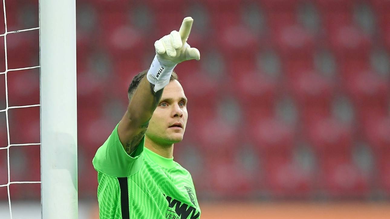 FCA verlängert vorzeitig mit Keeper Gikiewicz