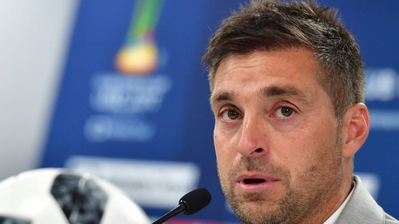 Alonso wird Nationaltrainer