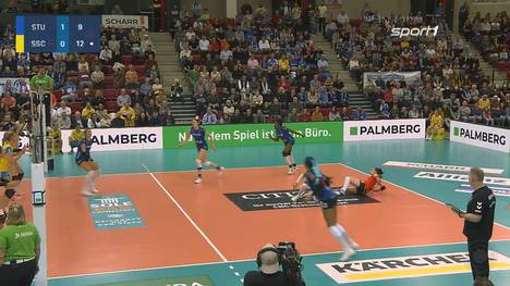 Der MTV Stuttgart setzt ein erstes dickes Ausrufezeichen in der Damen Volleyball Bundesliga. Der deutsche Meister siegt zu Hause gegen die noch ungeschlagenen Schwerinerinnen mit 3:0.