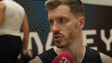 Vor dem Viertelfinale bei der EuroBasket 2025 spricht Deutschlands Andreas Obst über den Gegner Slowenien und vor allem über Superstar Luka Doncic.