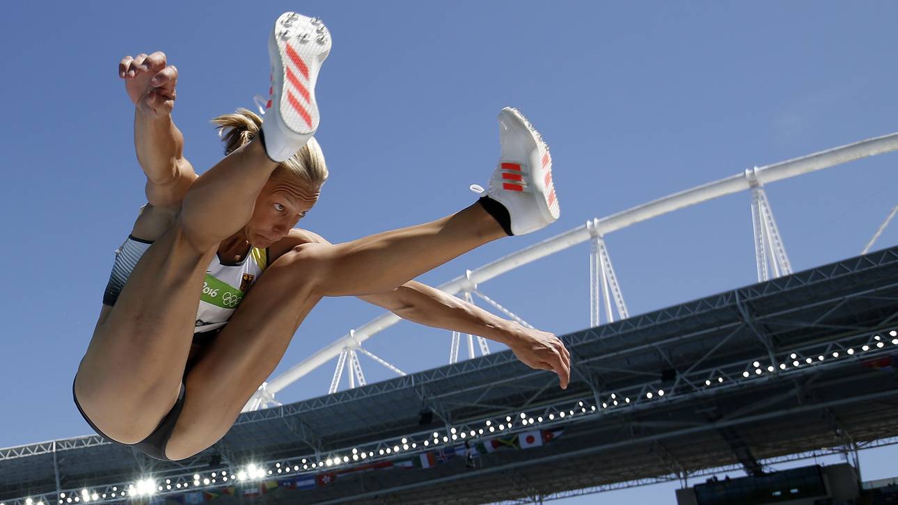 Siebenkampf: Oeser beendet Karriere