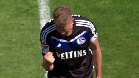 Eintracht Braunschweig gelingt die Pokal-Revanche gegen Schalke 04. Dabei jubelt S04-Torjäger Simon Terodde nach VAR-Überprüfung schon über einen Treffer - erlebt dann aber ein böses Erwachen.