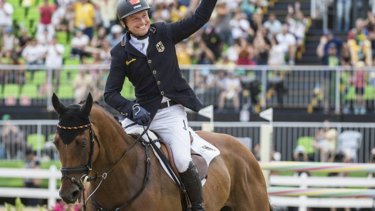 Vielseitigkeits-DM: Olympiasieger Jung nach Dressur vorn