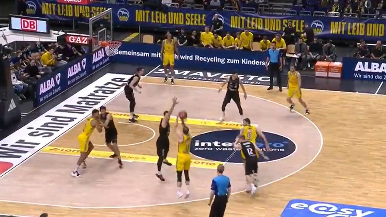 Spiel Highlights zu ALBA BERLIN - Tigers Tübingen