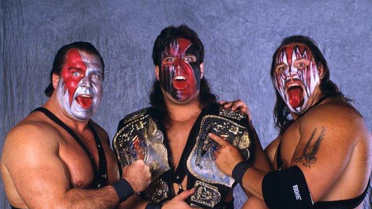 Ax, Crush und Smash (v.l.) dominierten bei WWE als Demolition