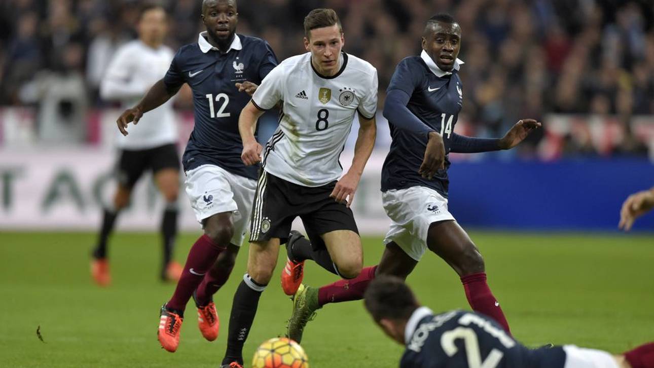 Julian Draxler stand seinerzeit gegen Frankreich auf dem Rasen