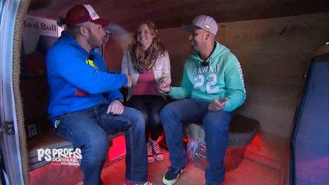 Studentin Claudia sucht ein Cabrio für 2.000€. Es muss ein 4-Sitzer sein, damit sie ihre Mädels transportieren kann. Aufgespürt werden von den PS Profis ein Golf 3, ein Ford Escort und etwas Ausgefallenes: ein Mercury Capri der dritten Generation! Die beiden PS PROFIS Sid & JP sind in ganz Deutschland unterwegs und suchen euch die geilsten Schlitten, das Ganze mit 'ner ordentlichen Portion Spaß!