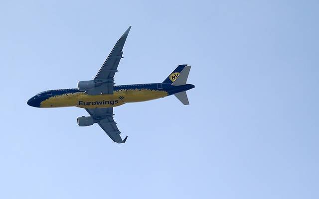 Bvb Flieger Muss Durchstarten Schrecksekunde Im Anflug Auf Madrid