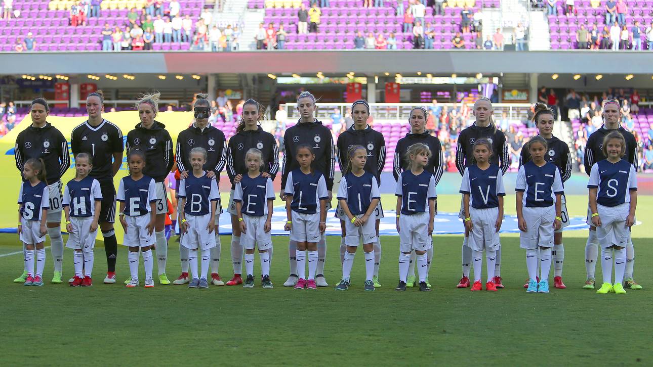 DFB-Frauen historisch schwach