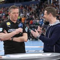 „Er hat mich informiert, einige Tage vorher“: Handball-Bundestrainer Alfred Gislason macht Juri Knorrs Abgang aus der Handball-Bundesliga im ARD-Interview mit Alexander Bommes quasi-offiziell.