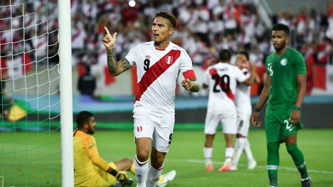 Paolo Guerrero hat sich mit einem Doppelpack in der Nationalelf Perus zurückgemeldet