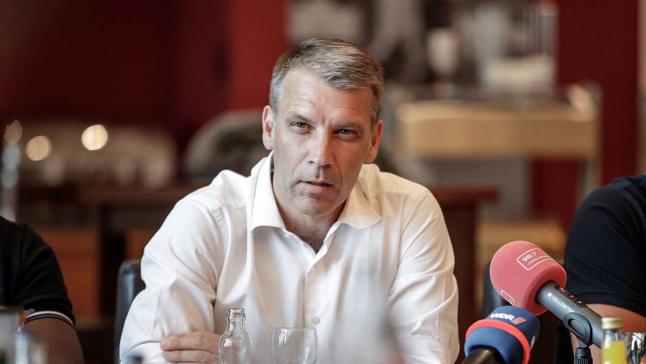 Schalke: Darum wurde es Knäbel