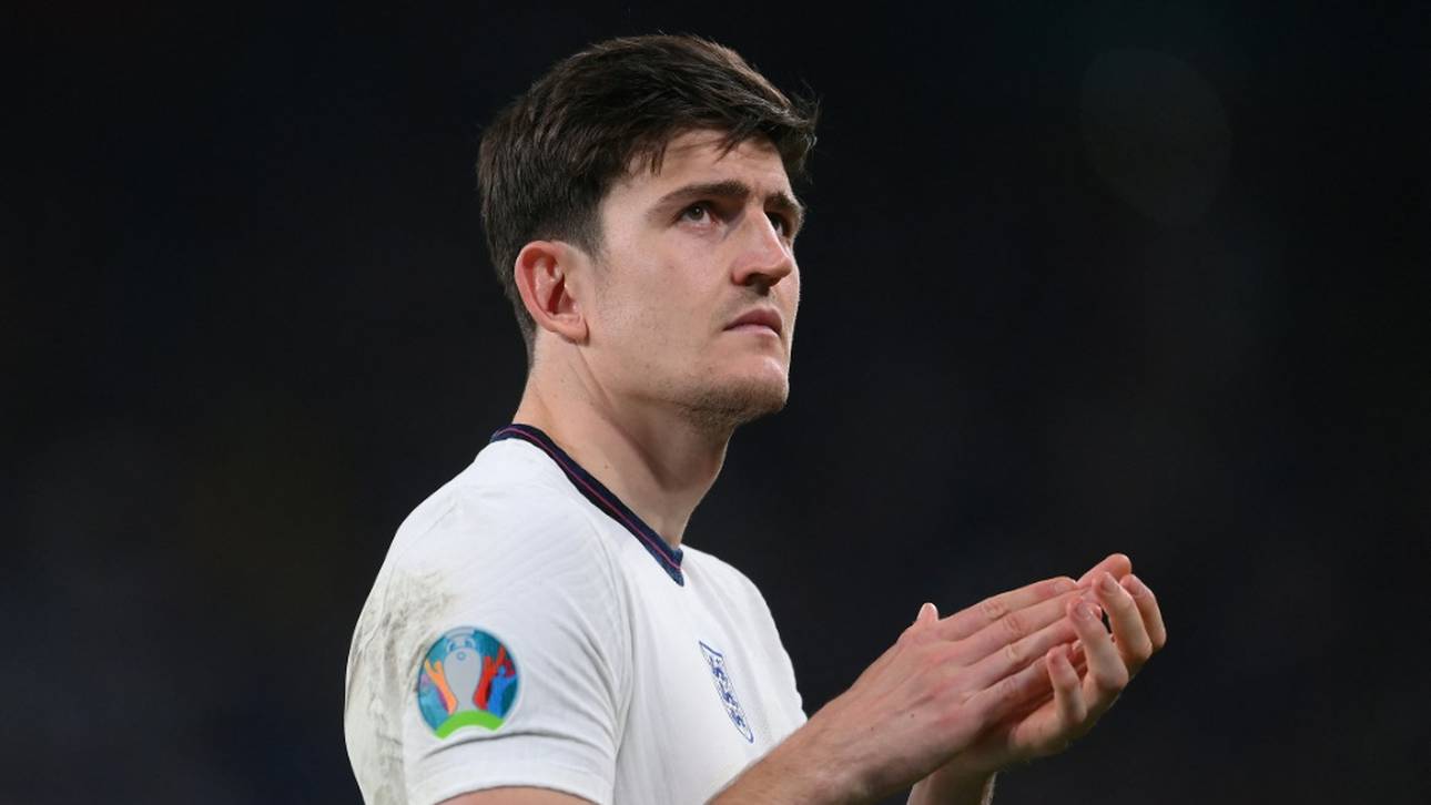 Maguires Vater mit gebrochenen Rippen nach Sturm auf Wembley