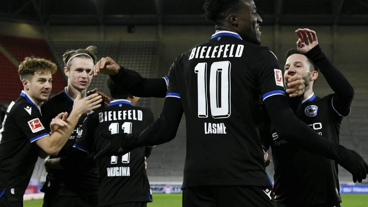 Arminia läuft mit Sondertrikot auf