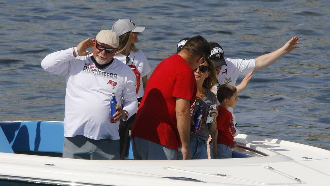 Da kommt Freude auf: Bucs-Erfolgscoach Bruce Arians lässt sich feiern