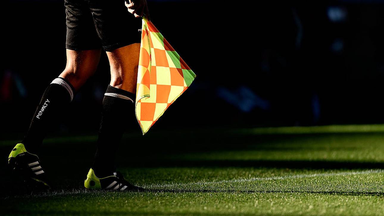 Prügel-Eklat: Vater schlägt Spieler