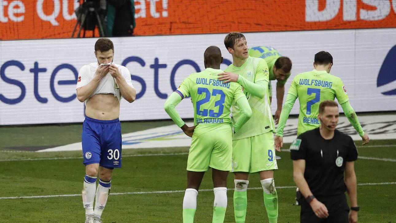 Mustafi leitet S04-Debakel ein