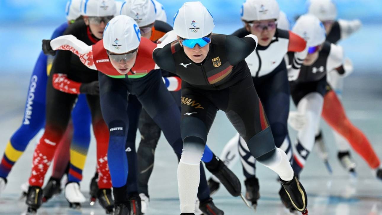 Pechstein läuft im Massenstart-Finale auf Platz neun