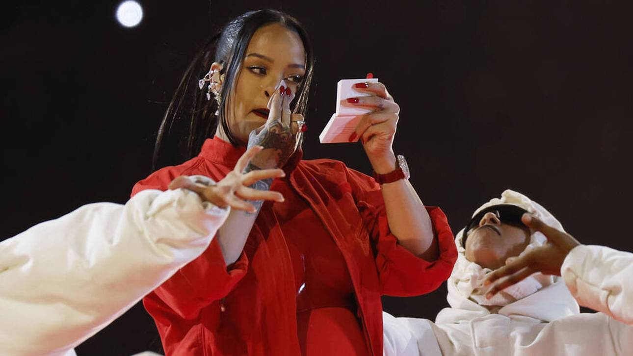 Super Bowl: Rihanna lüftet Geheimnis