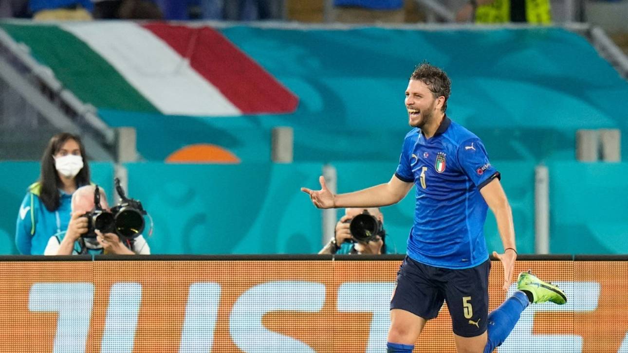 Locatelli mit Doppelpack: Italien setzt Superserie fort und stürmt ins EM-Achtelfinale
