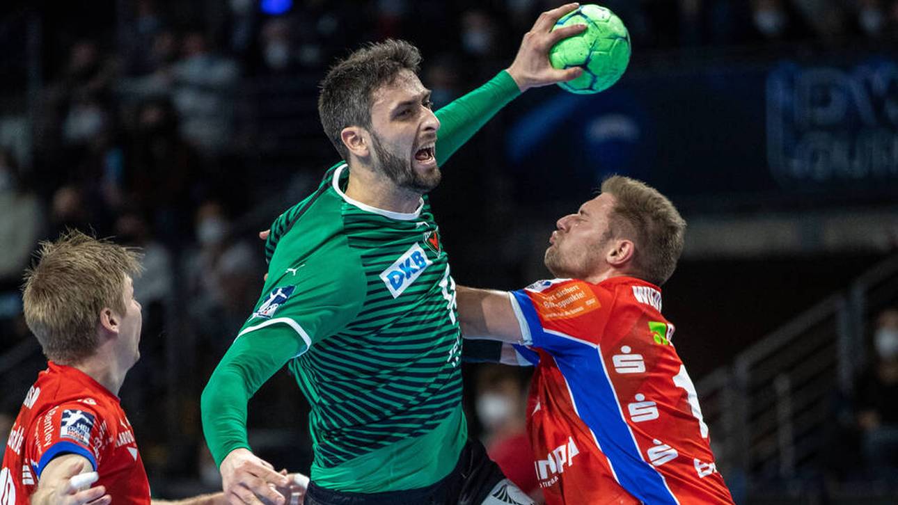 Füchse verlängern mit Abwehr-Star