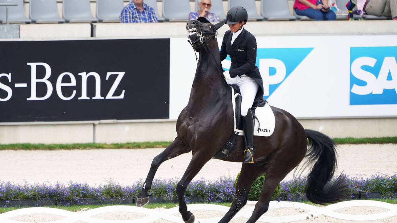 Müllers Ehefrau wird Vorletzte