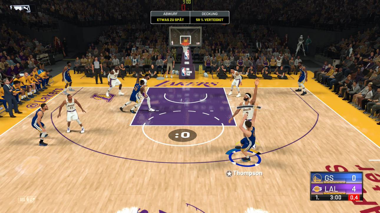 Am oberen Rand gibt das Spiel direkt Feedback, wie gut der Wurf war