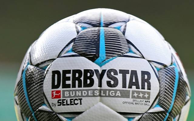 Vertrag Verlangert Derbystar Bleibt Bundesliga Ball