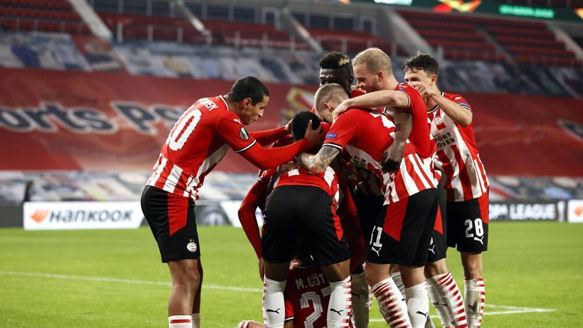 Probleme Bei Gotzes Klub Psv Eindhoven Meldet Sechs Coronafalle