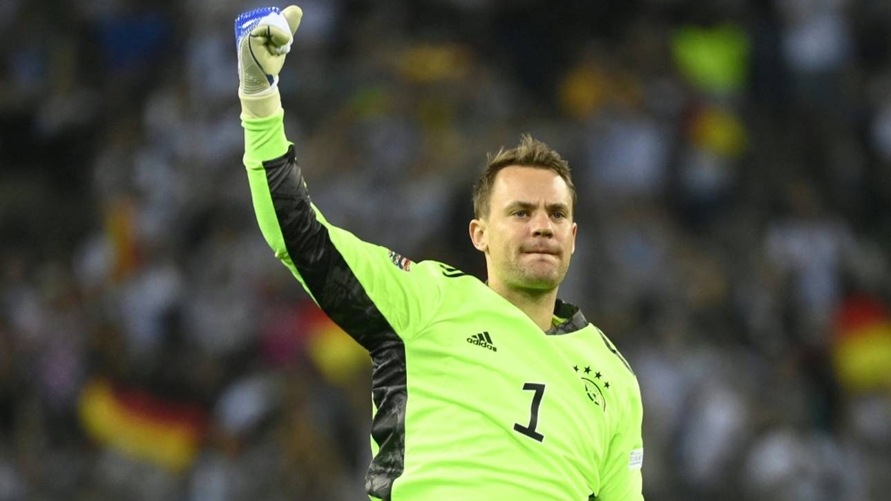 Neuer bei WM mit besonderer Binde