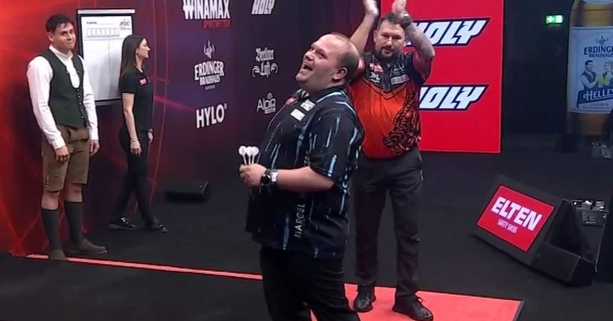 Deutsche Darts-Sensation mit irrwitziger Show!