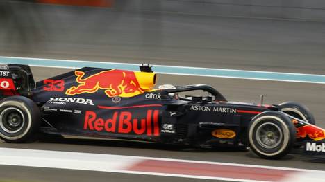 Red-Bull stellt neuen Rennwagen RB16B vor