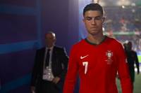 Nach dem bitteren Viertelfinal-Aus bei der UEFA EURO 2024 im Elfmeterschießen schleicht Cristiano Ronaldo in die Kabine. Es könnte sein letzter EM-Auftritt gewesen sein.