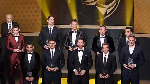 Wer nimmt den begehrten Goldenen Ball mit nach Hause und wird Nachfolger von Cristiano Ronaldo? Oder verteidigt der Portugiese seinen Titel? Am 12. Januar 2015 wird der Weltfußballer 2014 gekürt - und die Kandidaten stehen bereits fest. SPORT1 zeigt die Anwärter auf den FIFA Ballon d'Or