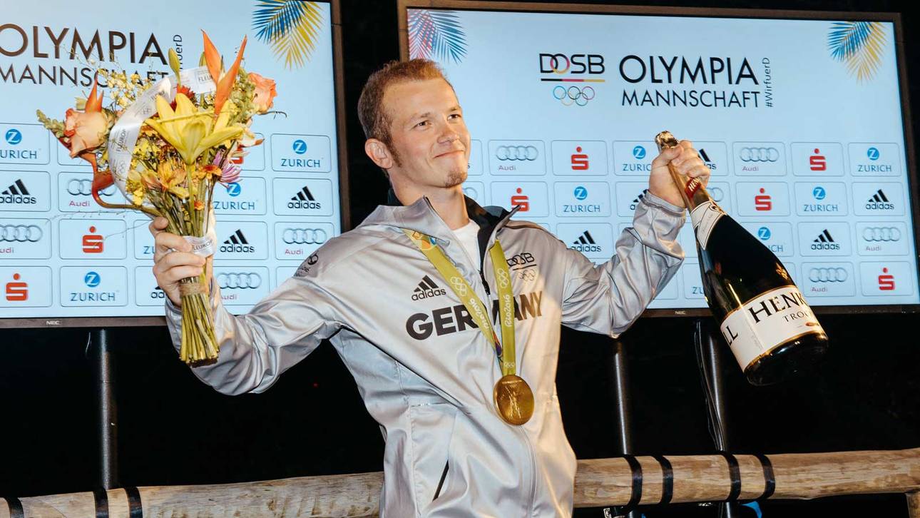 Der Turnfloh geht als Gold-Gigant