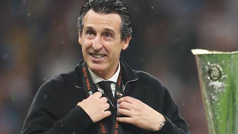 Mit Aston Villa holt Trainer Unai Emery bereits seinen fünften Europa-League-Triumph und wird deshalb von Rechtsverteidiger Matty Cash als König bezeichnet. Der Spanier bleibt dennoch bescheiden.