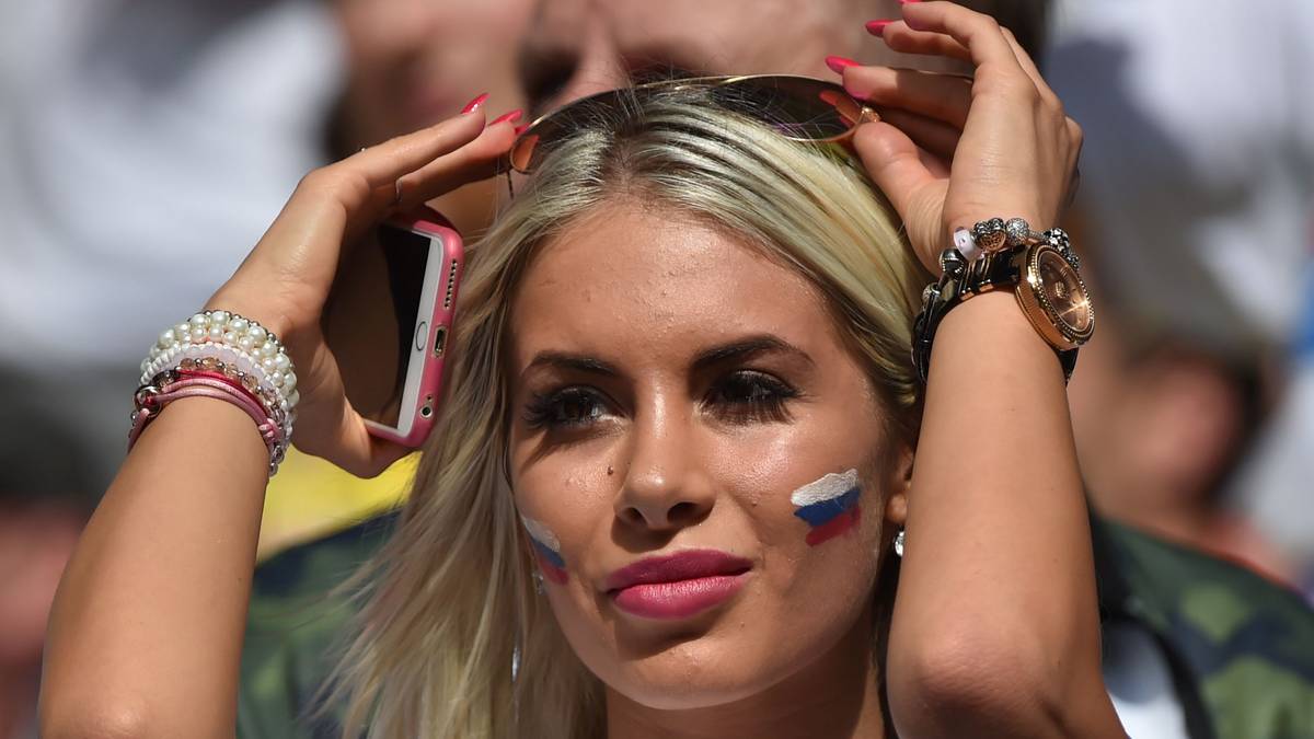 Naja, Hauptsache die Sonnenbrille rutscht nicht...