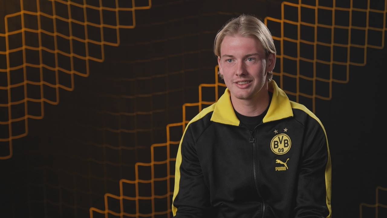 Julian Brandt verlängert seinen Vertrag bei Borussia Dortmund