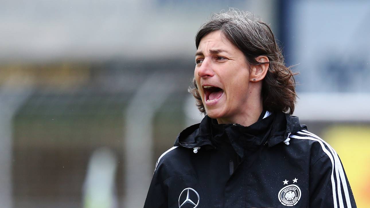 U17 startet mit Kantersieg in EM