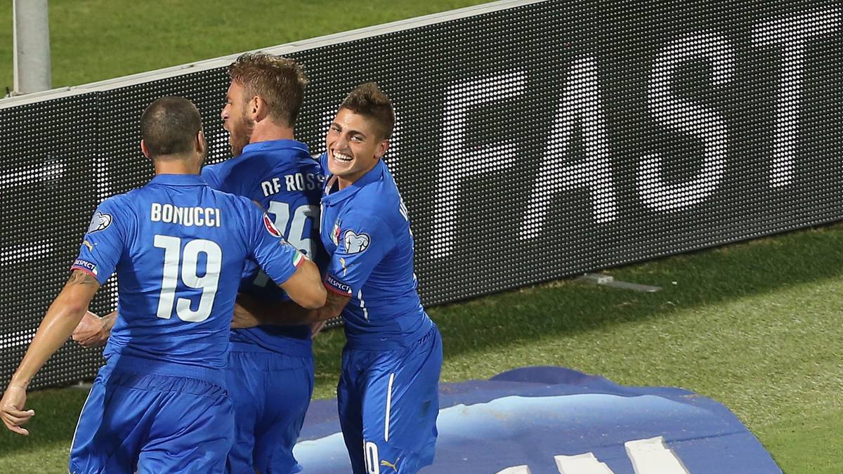 Der Mittelfeldspieler vollstreckt zum 1:0, und nach 55 Minuten...