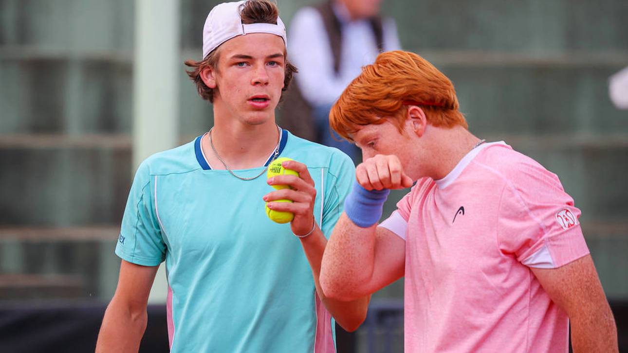 Jamie Mackenzie beim Doppel mit Niels McDonald, einem weiteren DTB-Talent