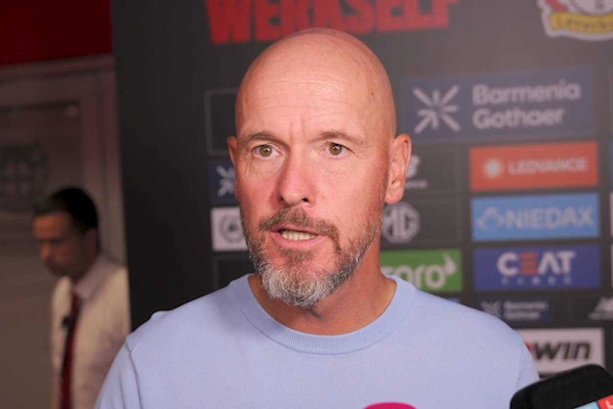 Die Frage nach dem neuen Bayer-Kapitän spitzt sich nach dem Testspiel gegen Pisa zu. Trainer Erik ten Hag lässt seine Entscheidung bereits durchblicken.