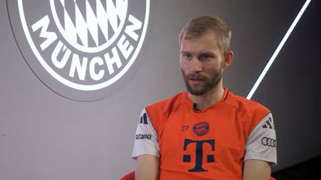 Konrad Laimer schwärmt von der Art und Weise, wie Bayern-Trainer Fußball spielen lässt. 