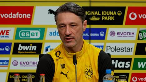 Borussia Dortmund hat sowohl einen komfortablen Vorsprung auf den Drittplatzierten als auch einen deutlichen Rückstand auf den Tabellenführer der Bundesliga. Niko Kovac spricht über die Möglichkeit aufgrund dieser Ausgangslage taktisch wie personell mehr zu experimentieren.