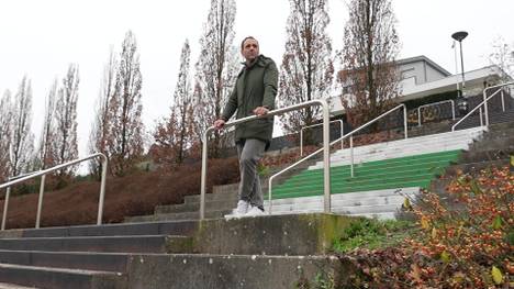 Marco Villa war einer der engsten Wegbegleiter von Robert Enke, durfte als einer von wenigen hinter die Fassade des einstigen Nationalkeepers blicken. Im SPORT1-Interview spricht er über Enkes Tod und die Lehren, die der Profifußball daraus gezogen hat.