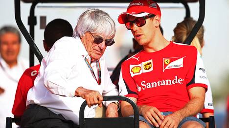 Mürrisch neben Sebastian Vettel: Bernie Ecclestone erneuert seine Kritik an der Königsklasse