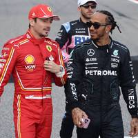 Der Wechsel von Lewis Hamilton zu Ferrari wirft seine Schatten voraus - der Scuderia winkt wohl ein Mega-Deal.