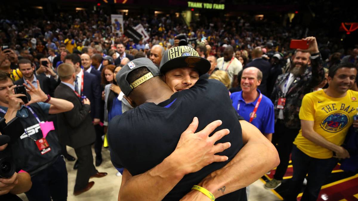 Steph Curry und Kevin Durant schlugen in der Finalserie 2018 gemeinsam die Cavaliers
