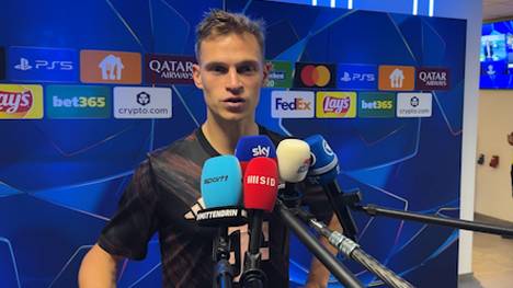 Es läuft beim FC Bayern. Nach dem 5:1 bei Pafos FC ist die Laune bei Joshua Kimmich gut. Der Mittelfeldmotor weiß, was die Münchner so stark macht, und erklärt, was er selbst daraus lernen konnte.